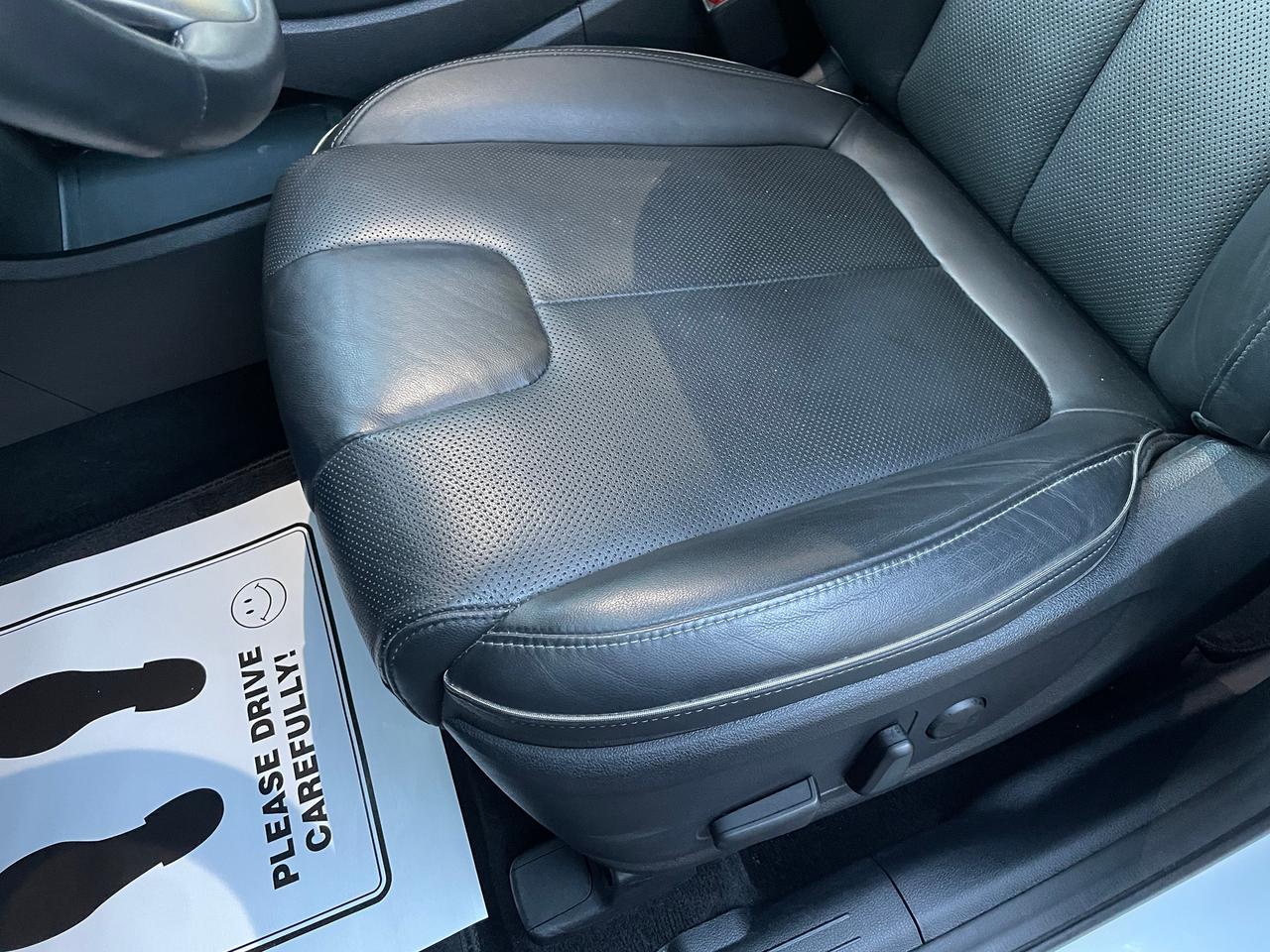 2021 Hyundai Santa Fe Preferred Trend AWD Leather Panoramic Roof CarPlay Photo