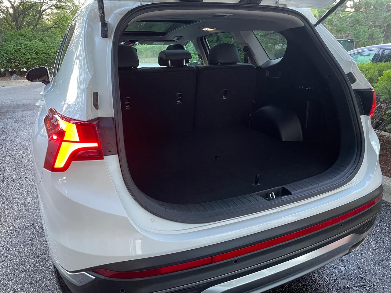 2021 Hyundai Santa Fe Preferred Trend AWD Leather Panoramic Roof CarPlay Photo