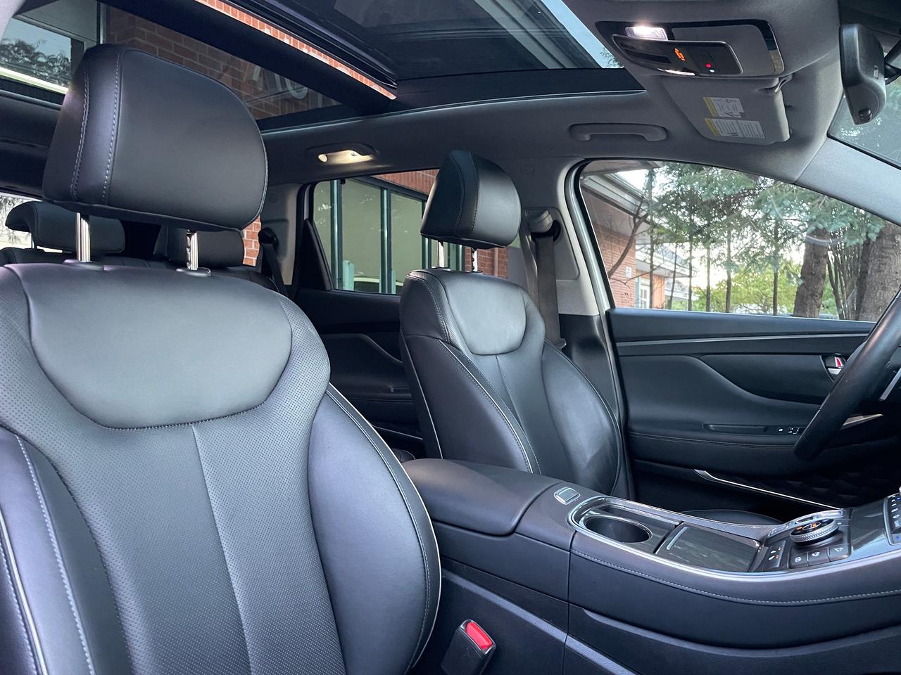 2021 Hyundai Santa Fe Preferred Trend AWD Leather Panoramic Roof CarPlay Photo