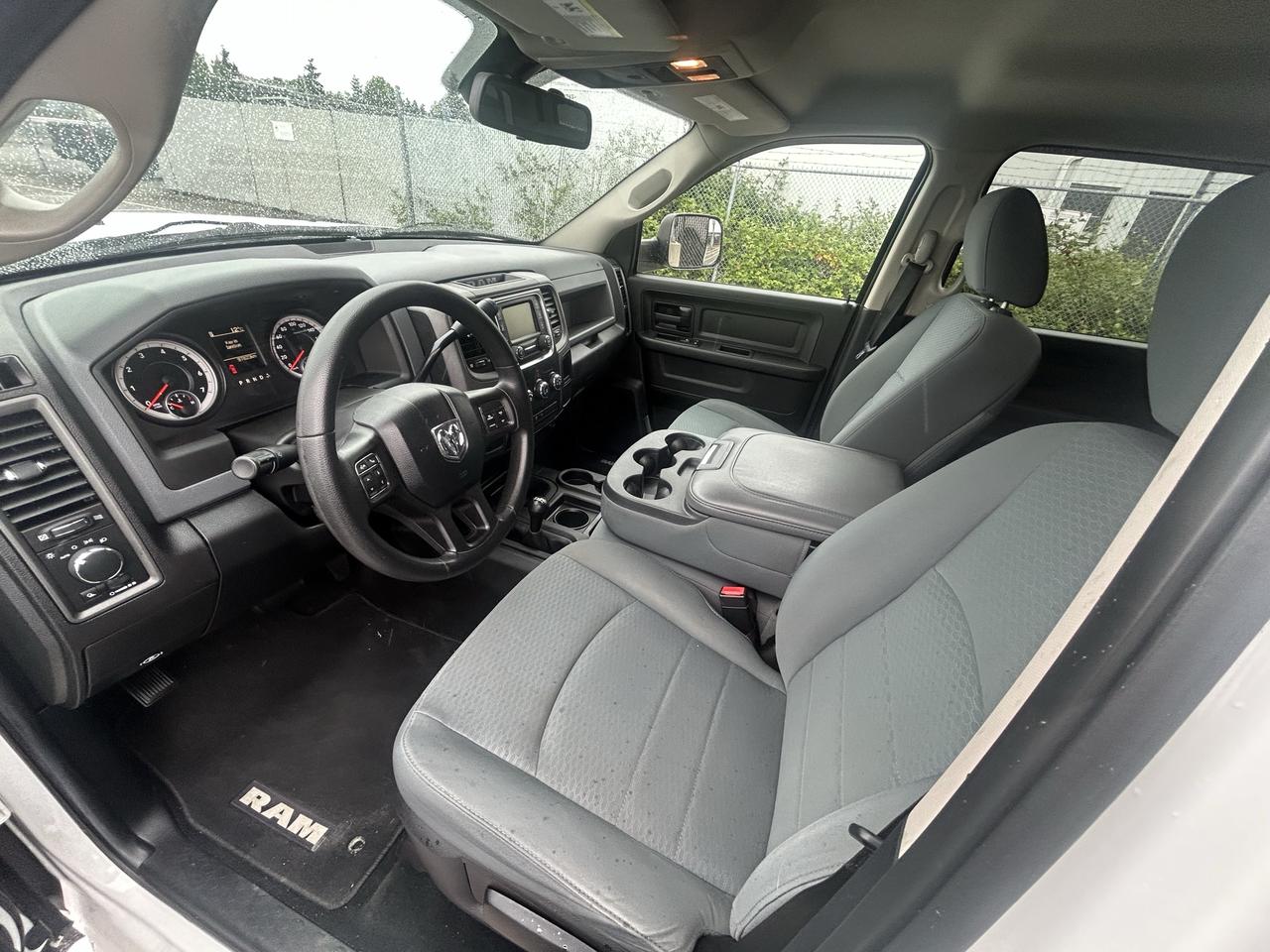 2014 RAM 3500 ST Photo