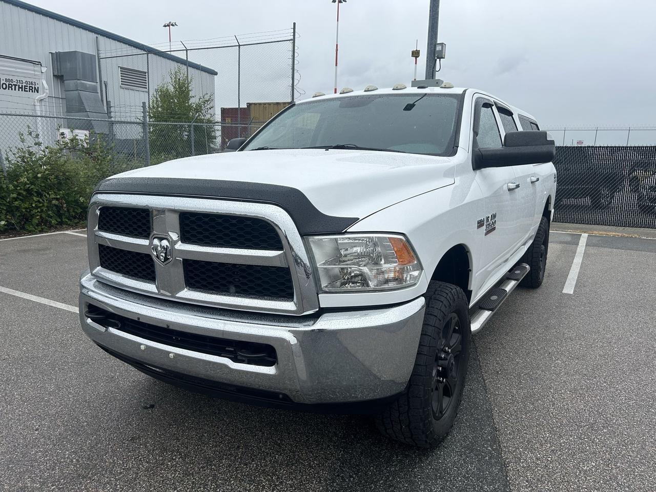 2014 RAM 3500 ST - Photo #1