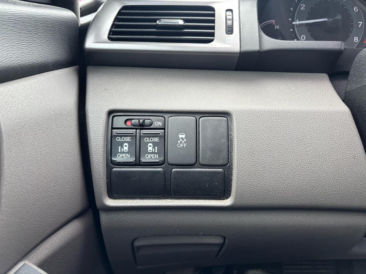 2015 Honda Odyssey 4DR WGN EX Photo