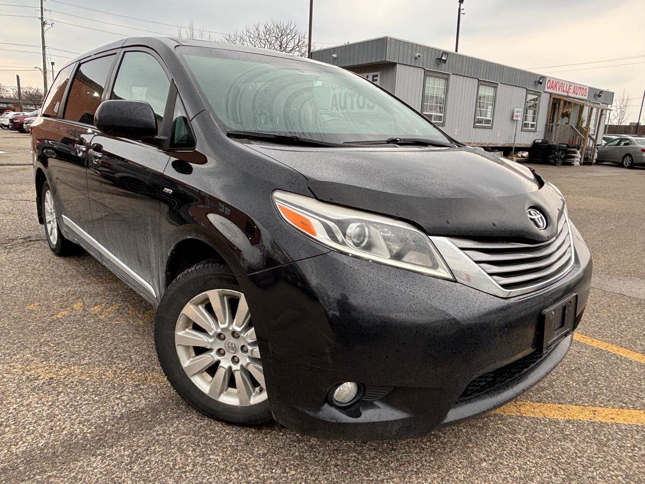 2016 Toyota Sienna 5DR XLE 7-PASS AWD Photo