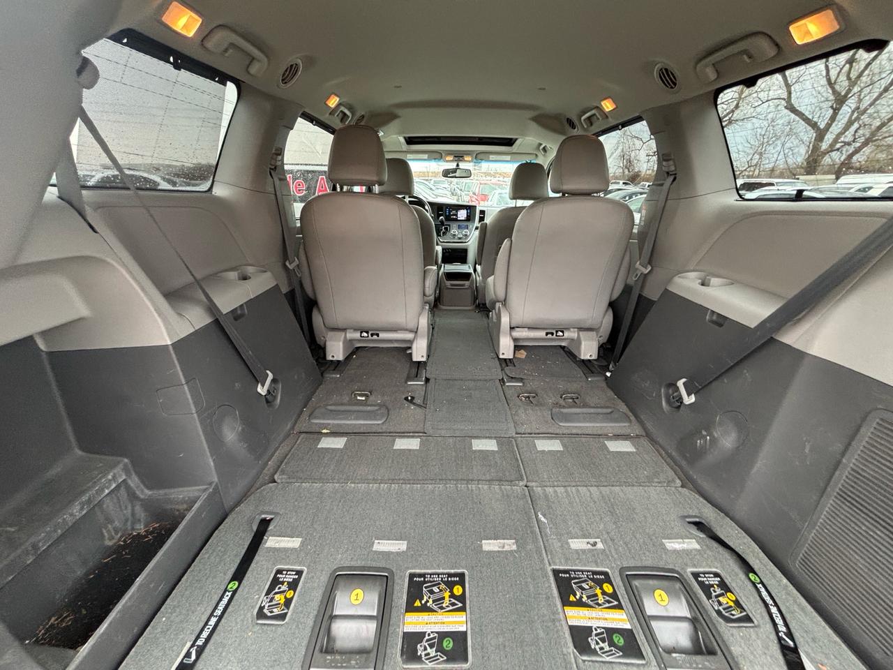 2016 Toyota Sienna 5DR XLE 7-PASS AWD Photo