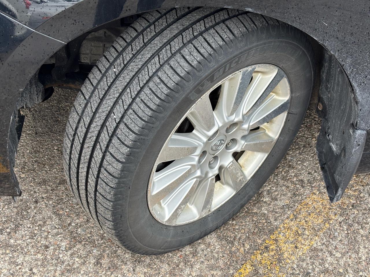 2016 Toyota Sienna 5DR XLE 7-PASS AWD Photo