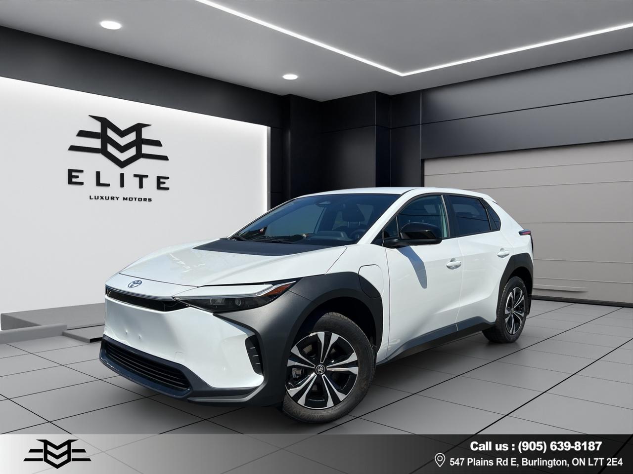 2024 Toyota bZ4X BZ4X - LE - ELECTRIC - LOW KMS - 35,000KMS !!! Photo