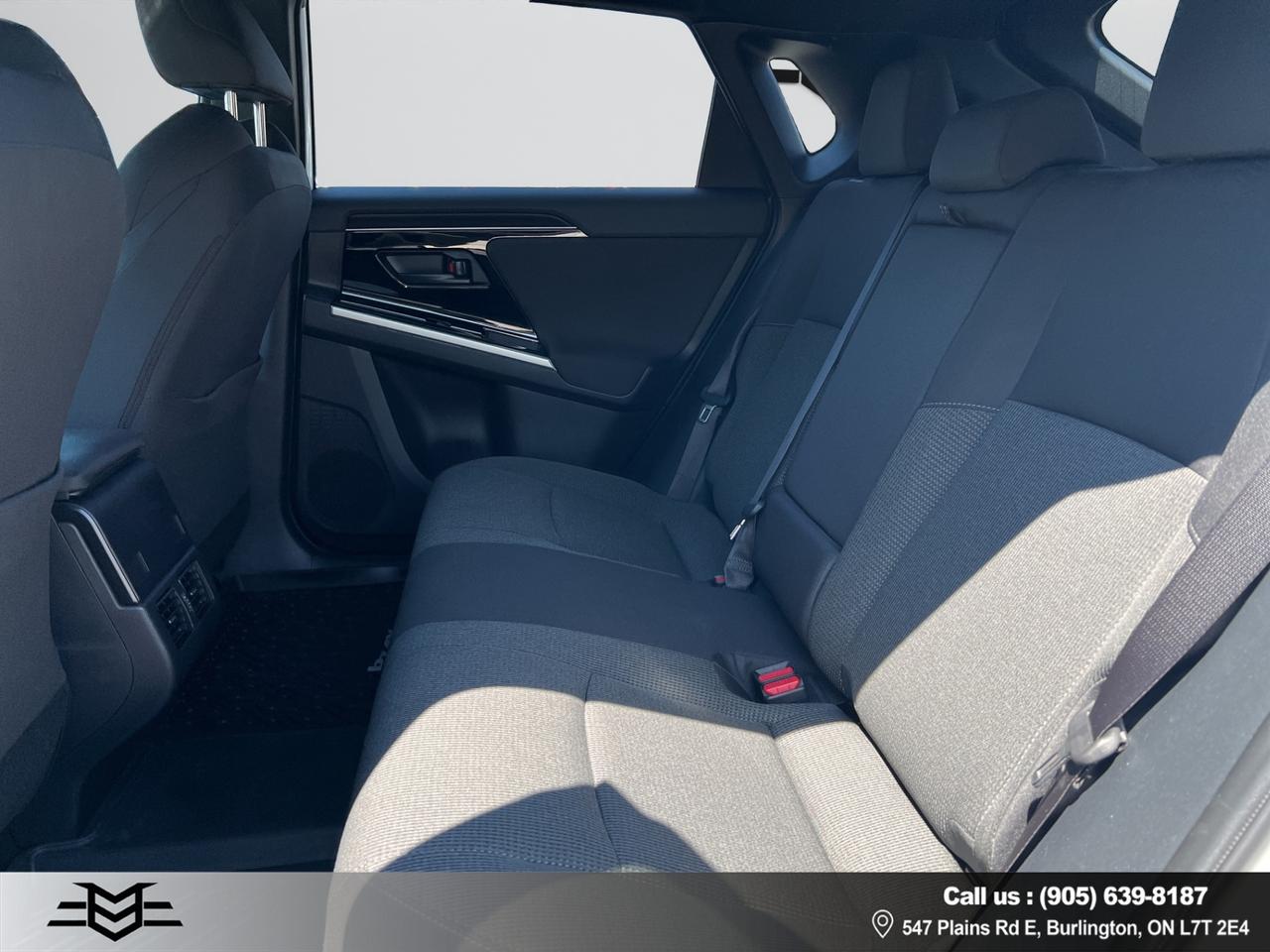 2024 Toyota bZ4X BZ4X - LE - ELECTRIC - LOW KMS - 35,000KMS !!! Photo