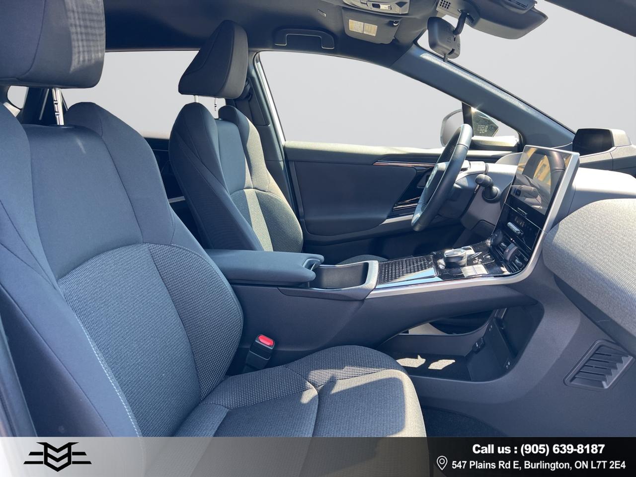 2024 Toyota bZ4X BZ4X - LE - ELECTRIC - LOW KMS - 35,000KMS !!! Photo