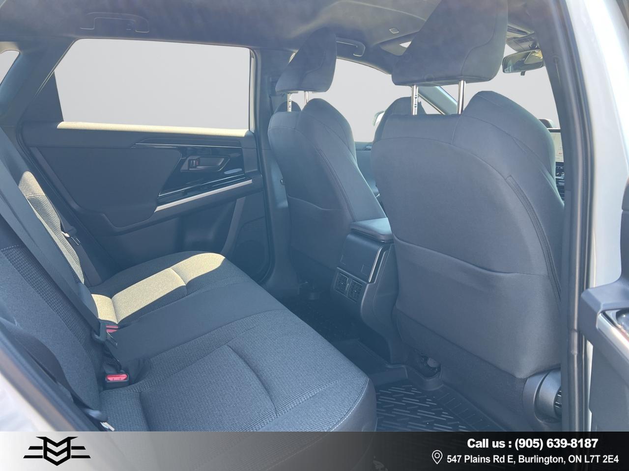 2024 Toyota bZ4X BZ4X - LE - ELECTRIC - LOW KMS - 35,000KMS !!! Photo