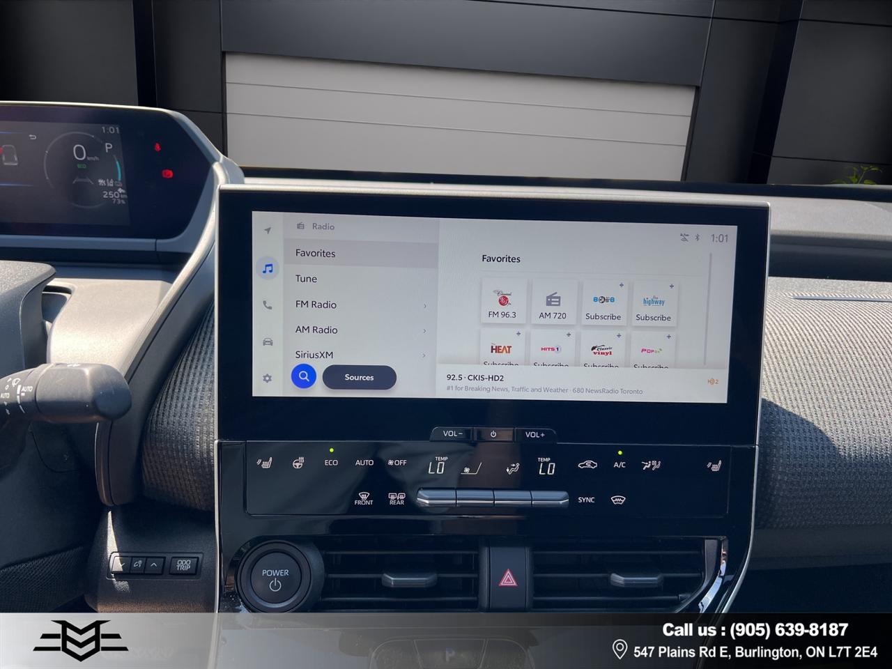 2024 Toyota bZ4X BZ4X - LE - ELECTRIC - LOW KMS - 35,000KMS !!! Photo