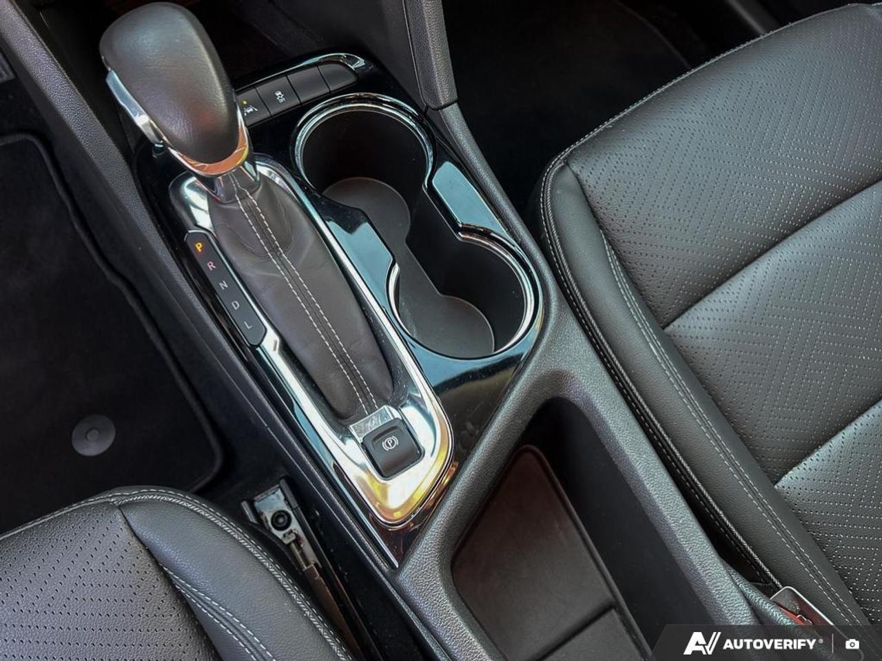 2022 Buick Encore GX Essence Photo