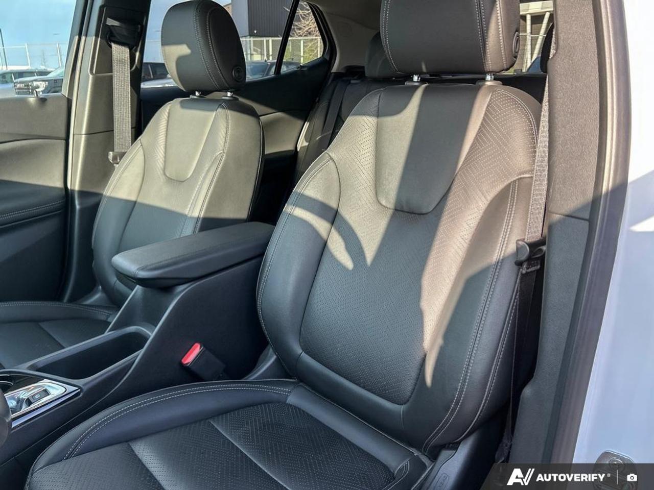 2022 Buick Encore GX Essence Photo