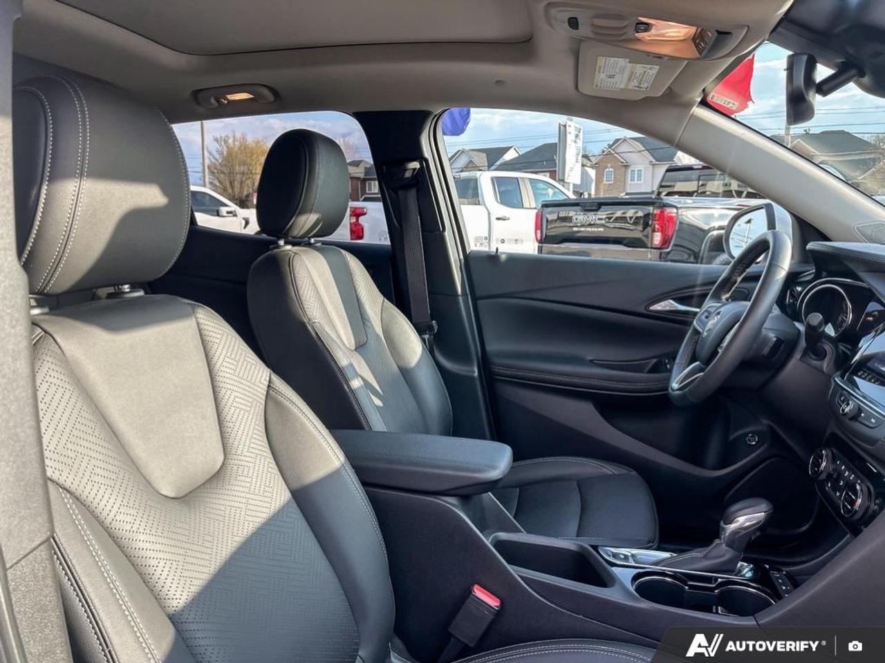 2022 Buick Encore GX Essence Photo