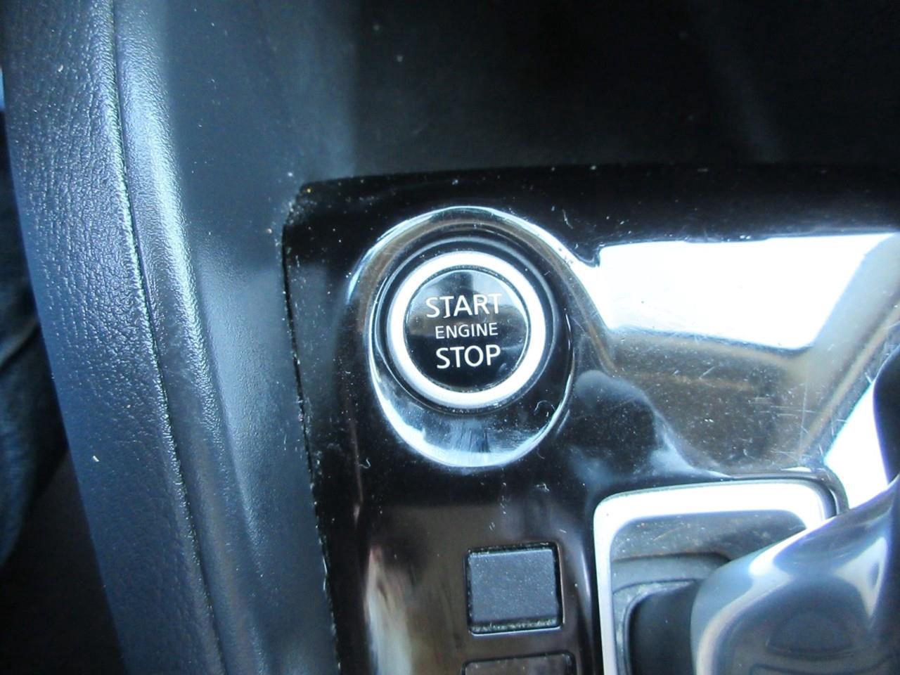 2021 Nissan Kicks S Photo