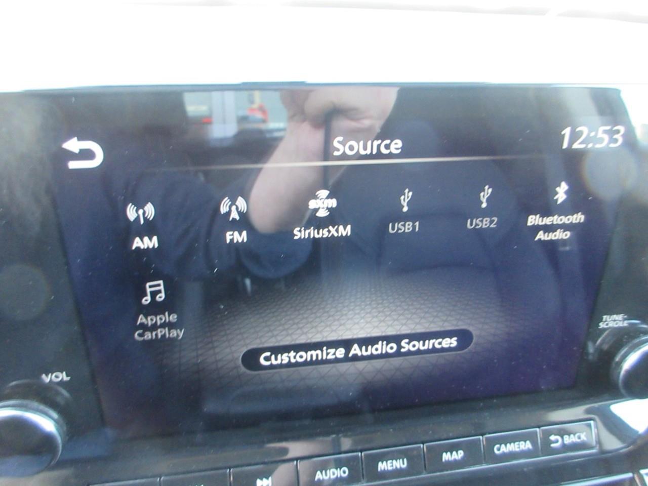 2022 Nissan Pathfinder Platinum Photo