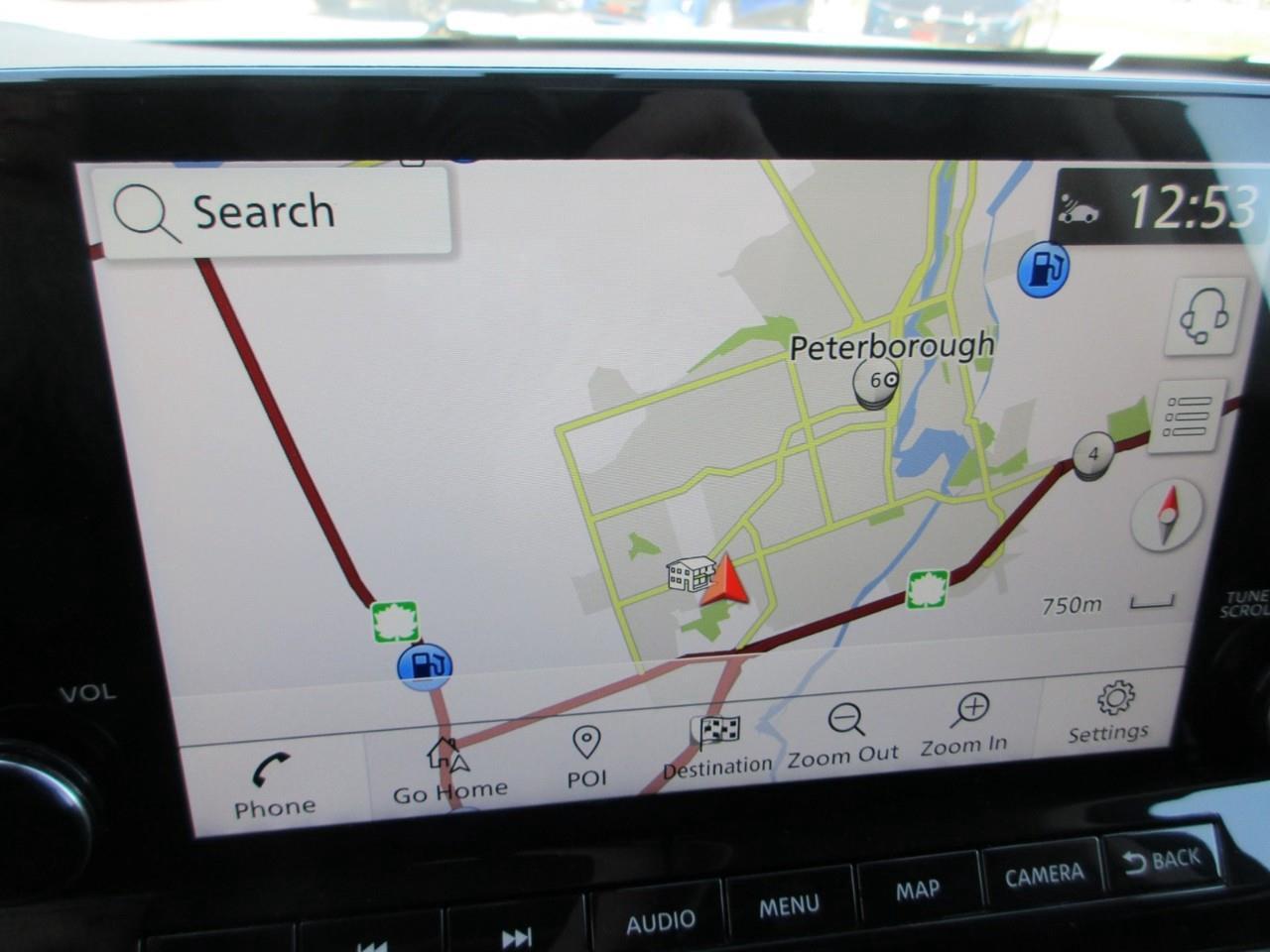 2022 Nissan Pathfinder Platinum Photo