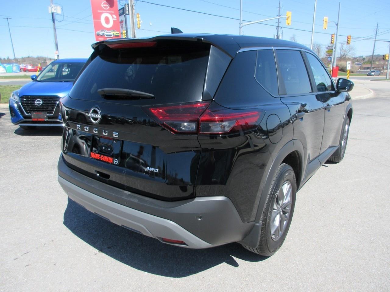 2023 Nissan Rogue S Photo