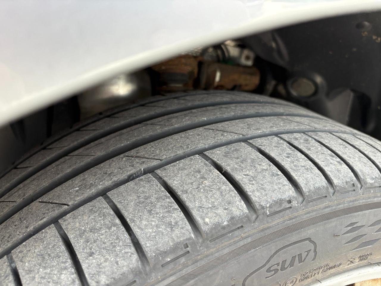 2013 Land Rover Range Rover Sport 20 WHLS| BLK LACQUER TRIM|LUX INT PK|HSE LUX PK Photo