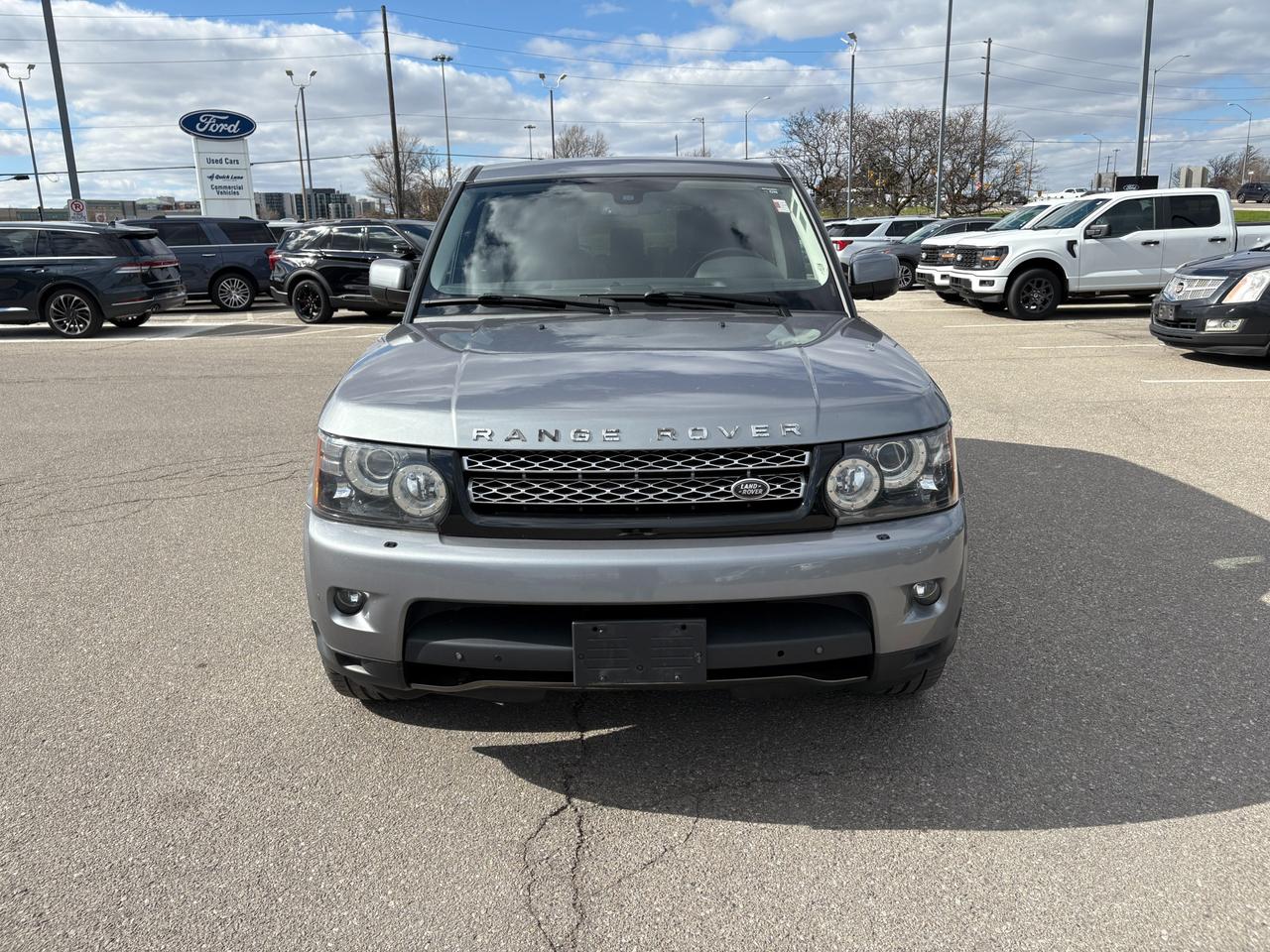 2013 Land Rover Range Rover Sport 20 WHLS| BLK LACQUER TRIM|LUX INT PK|HSE LUX PK Photo