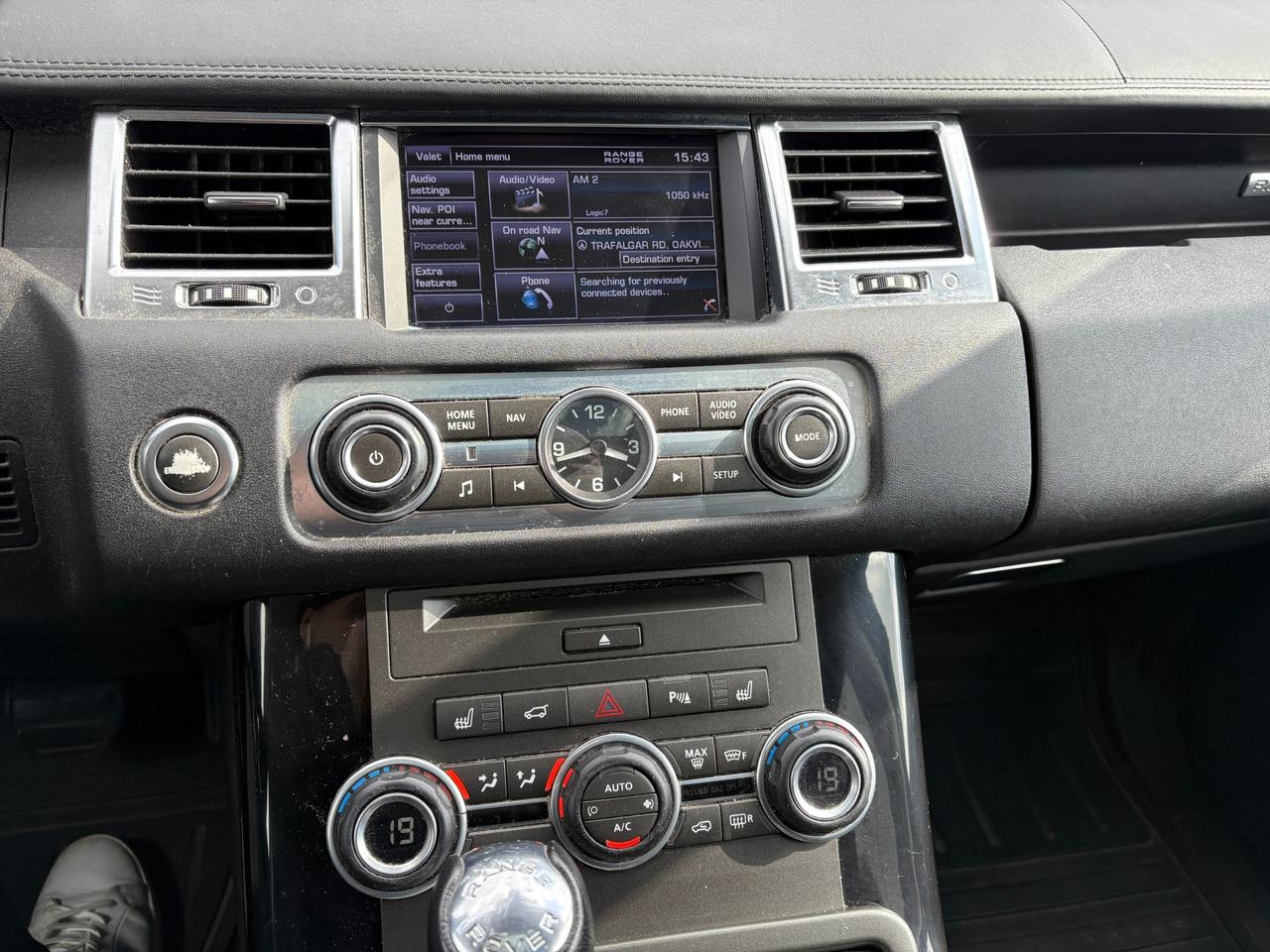 2013 Land Rover Range Rover Sport 20 WHLS| BLK LACQUER TRIM|LUX INT PK|HSE LUX PK Photo