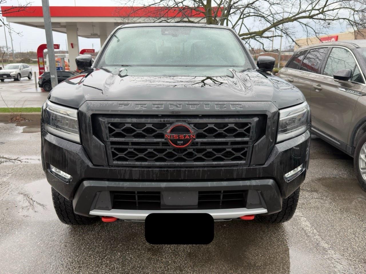 2023 Nissan Frontier PRO-4X 1 OWNER|NO ACCIDENTS|SUPER BLACK|CHARCOAL/LAVA RED CLOTH SEAT TRIM| Photo