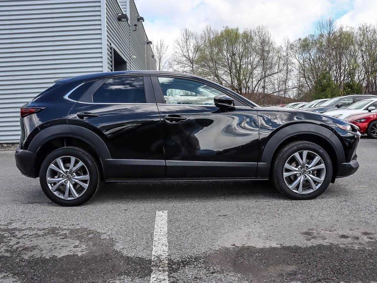 2022 Mazda CX-30 GS Photo2