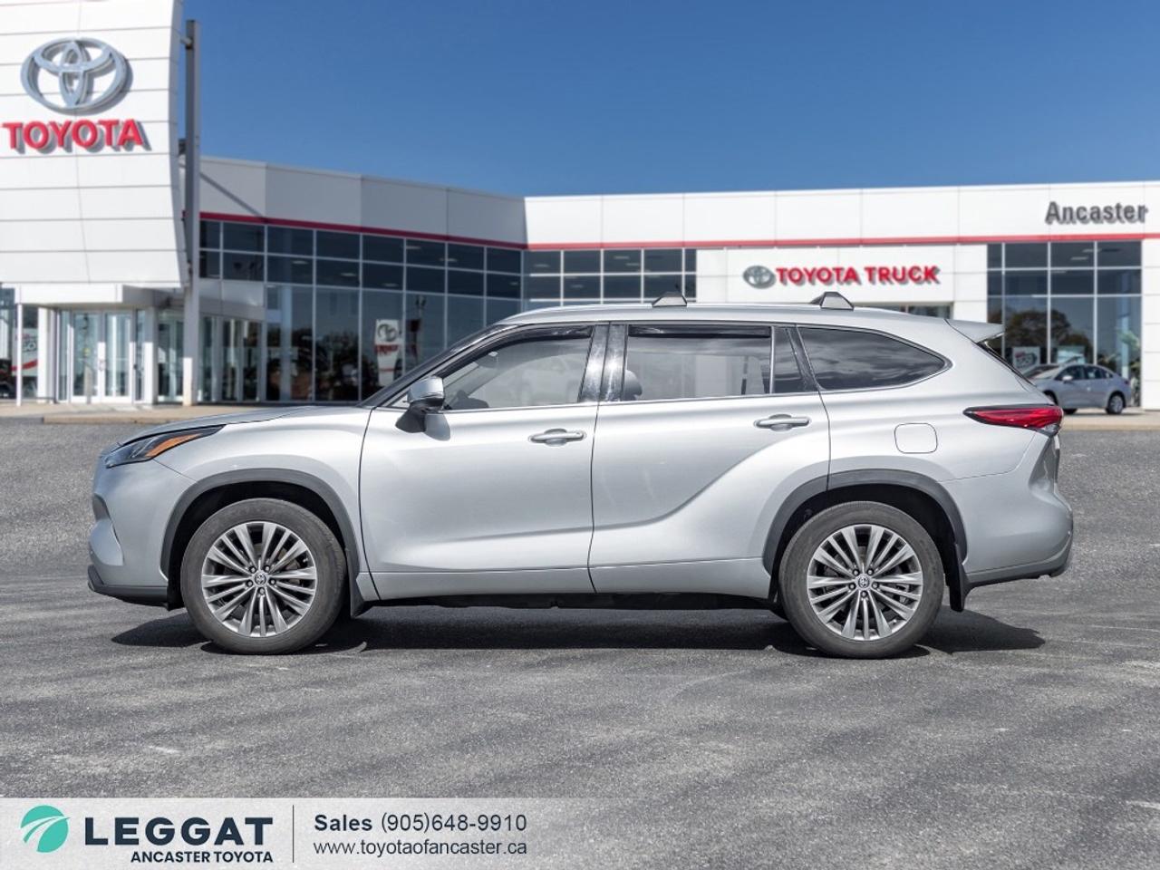 2023 Toyota Highlander PLATINUM AWD Photo2