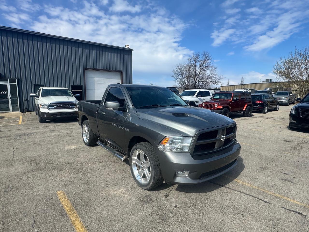 2011 RAM 1500 R/T SPORT Photo3