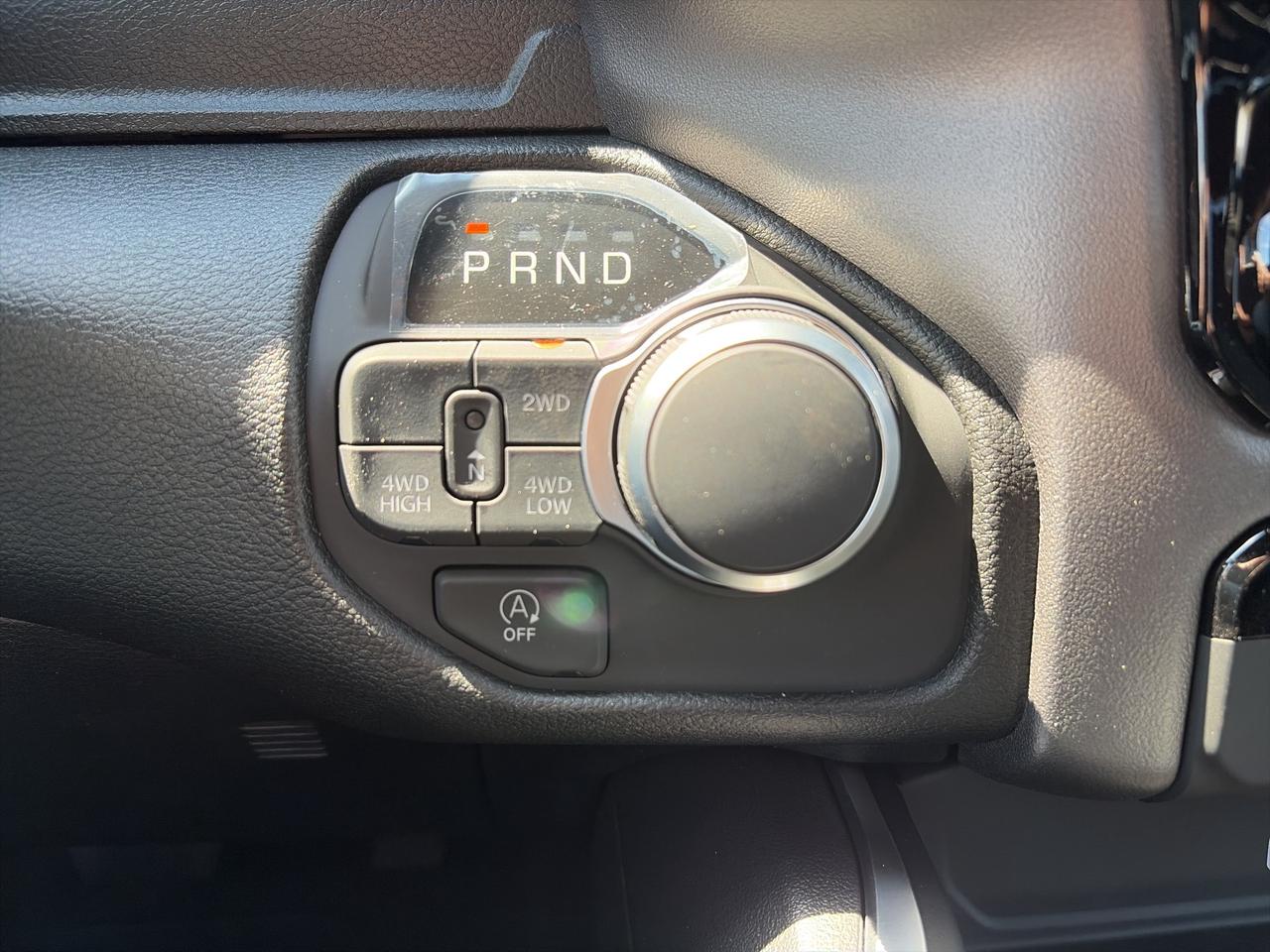 13947195