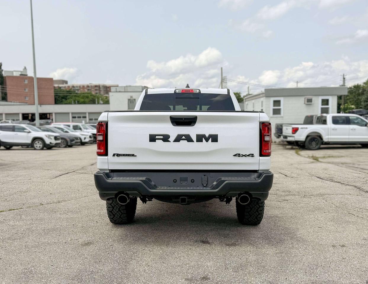 2026 RAM 1500  Photo