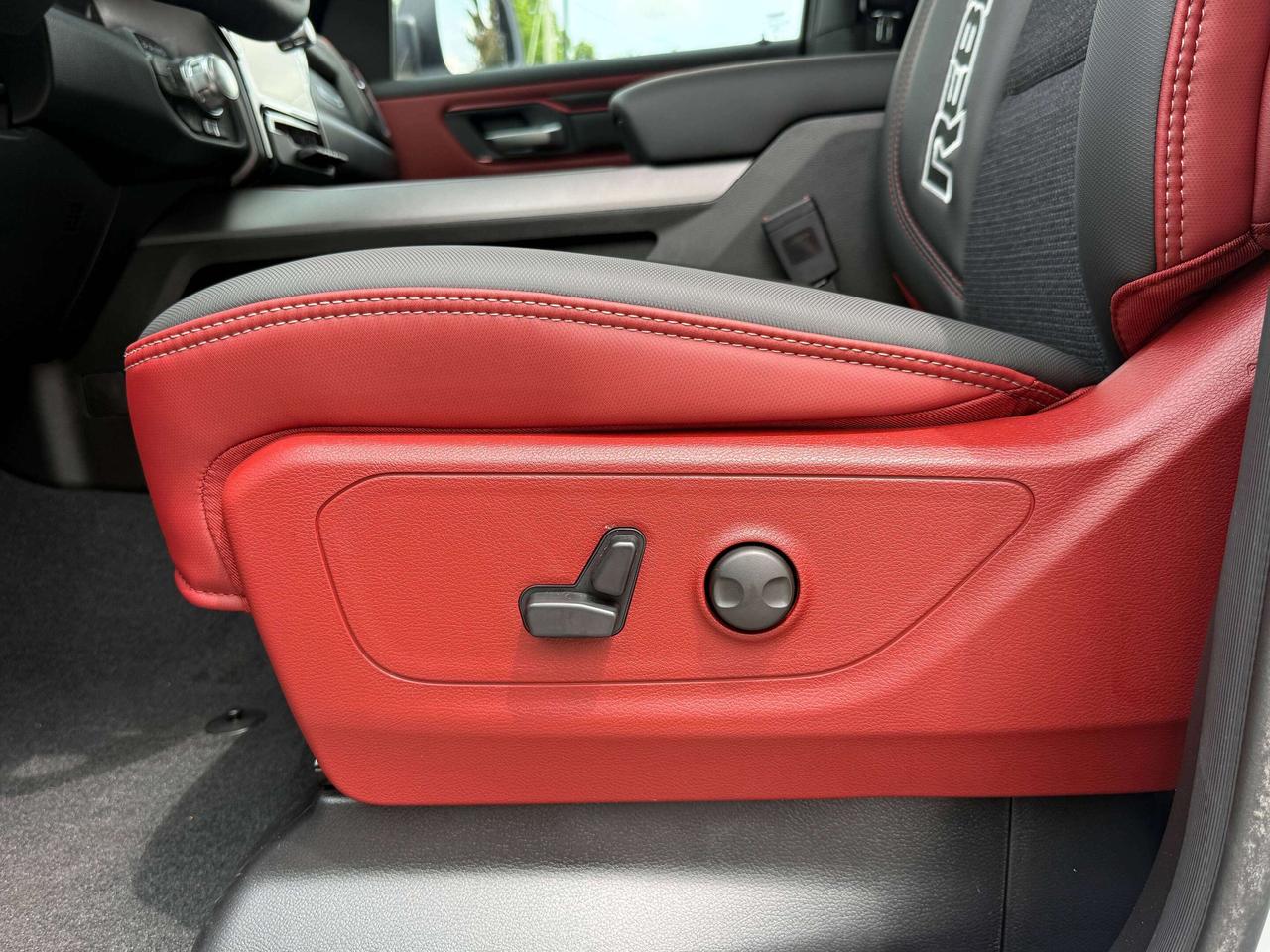 2026 RAM 1500  Photo