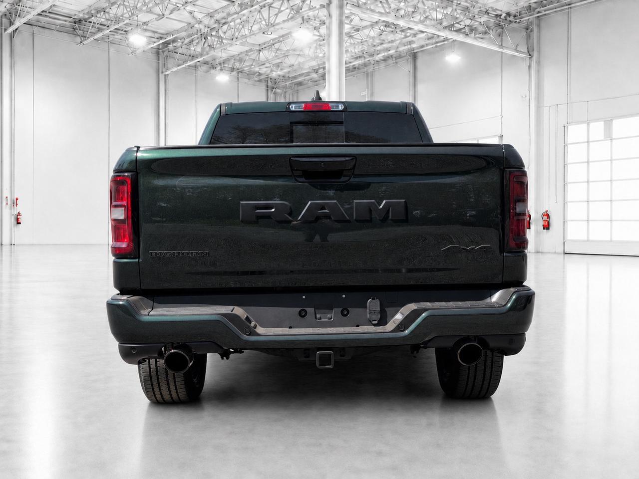 2026 RAM 1500 BIG HORN | Night Edition | HEMI | Level 1 | 3.92 Photo4