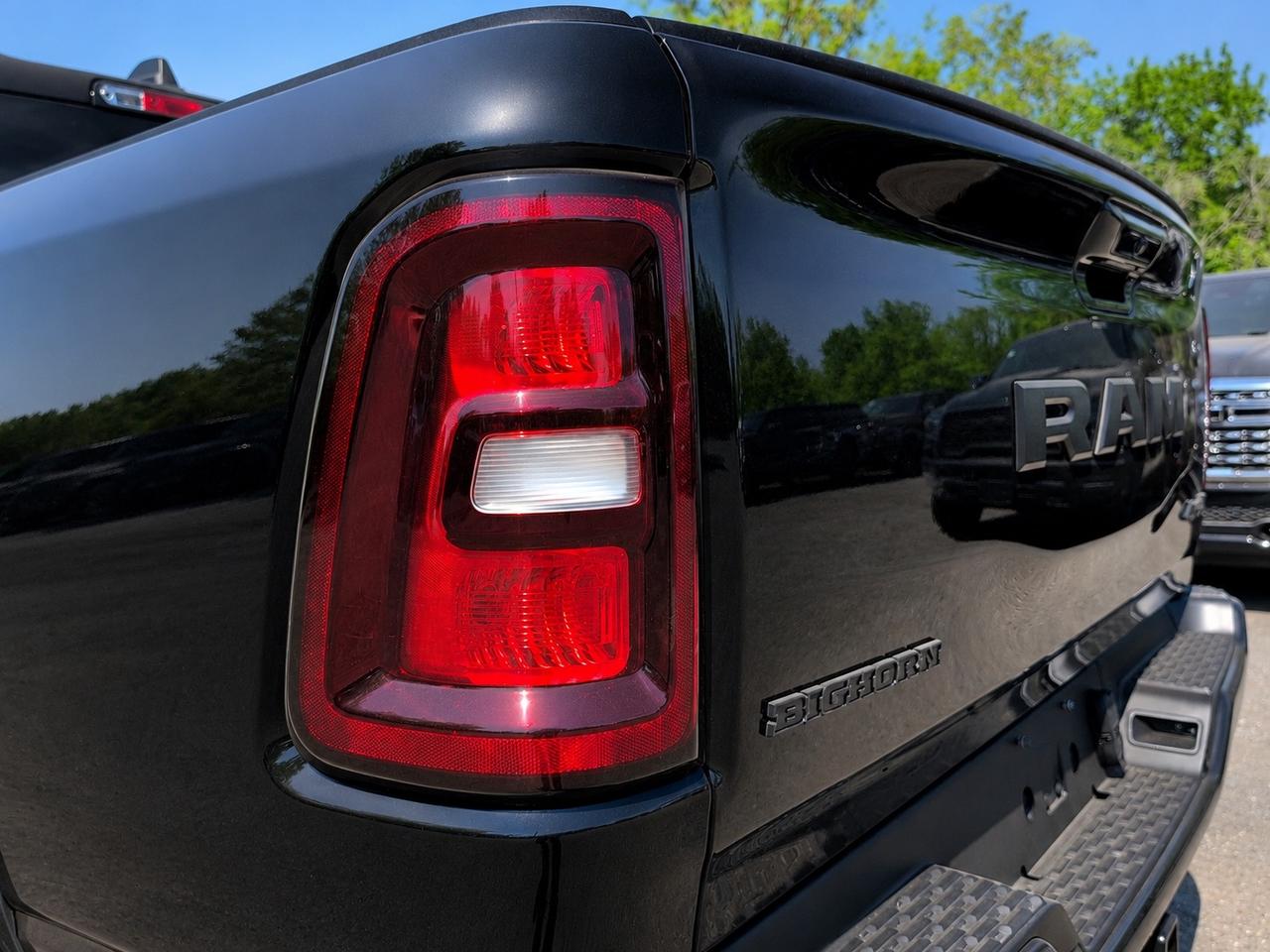 2026 RAM 1500 BIG HORN | Night Edition | HEMI | Level 1 | 3.92 Photo