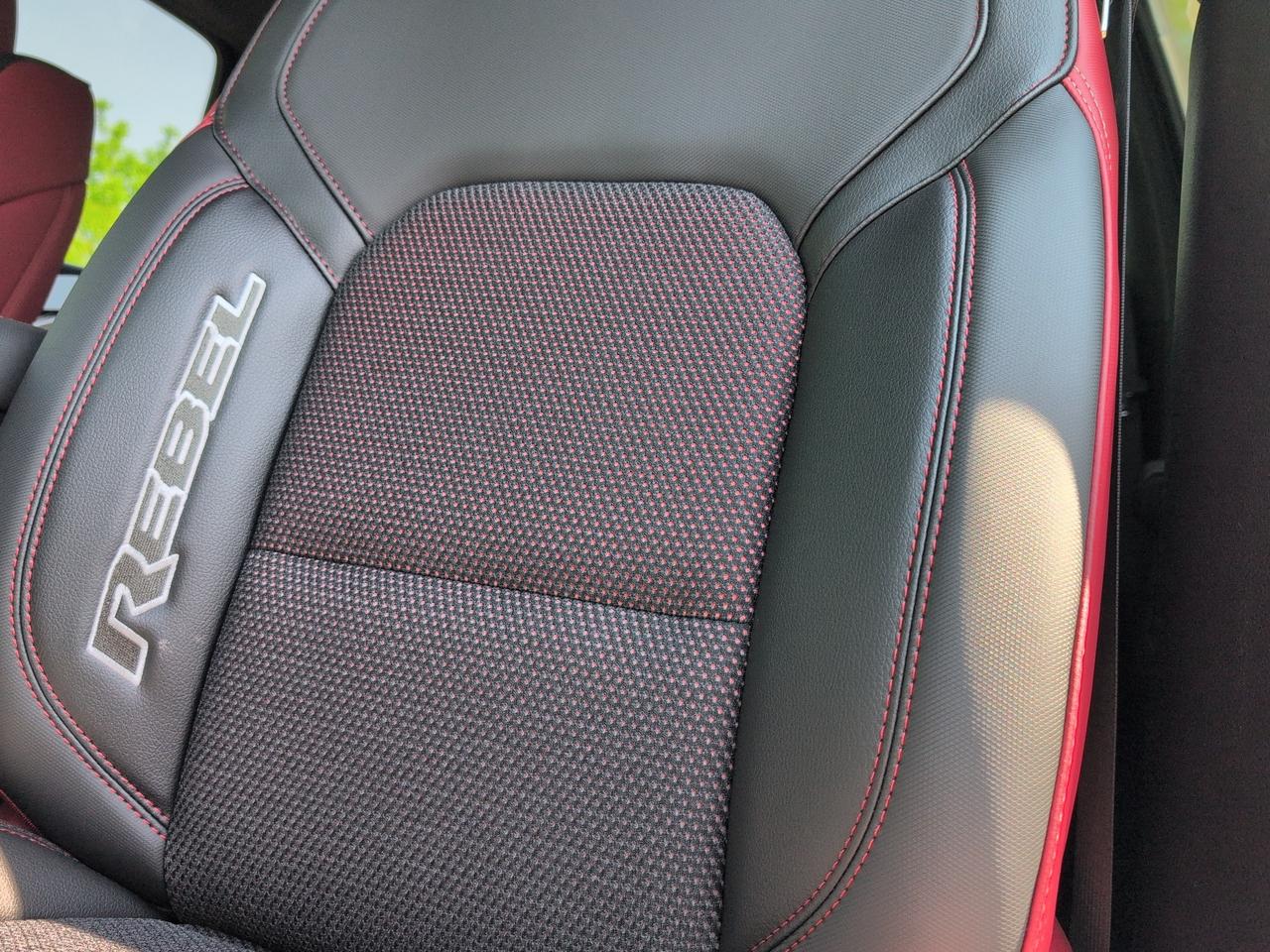 2026 RAM 1500 REBEL | Sport Hood | HEMI | 12" Touchscreen Photo