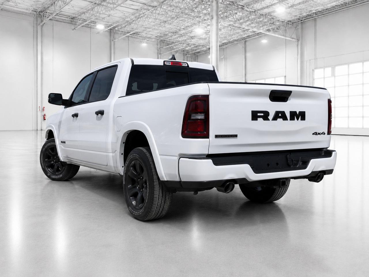 2026 RAM 1500 BIG HORN | Level 2 | HEMI | Pano Roof | NIght Pkg Photo2