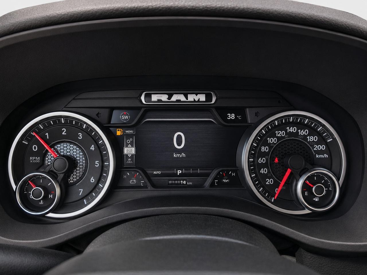 2026 RAM 1500 BIG HORN | Level 2 | HEMI | Pano Roof | NIght Pkg Photo