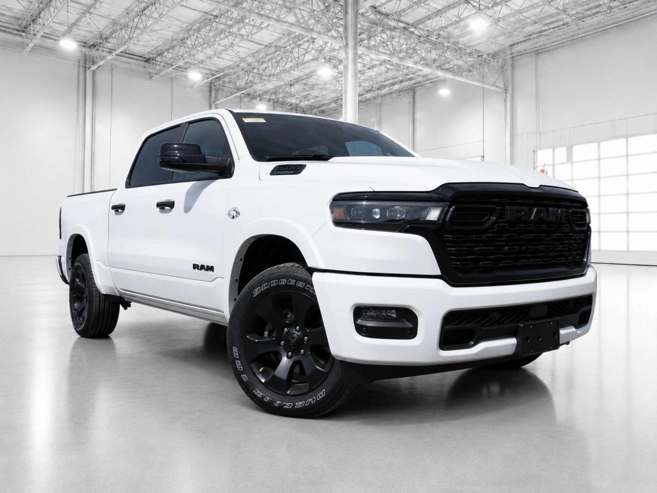 2026 RAM 1500 BIG HORN | Level 2 | HEMI | Pano Roof | NIght Pkg Photo5