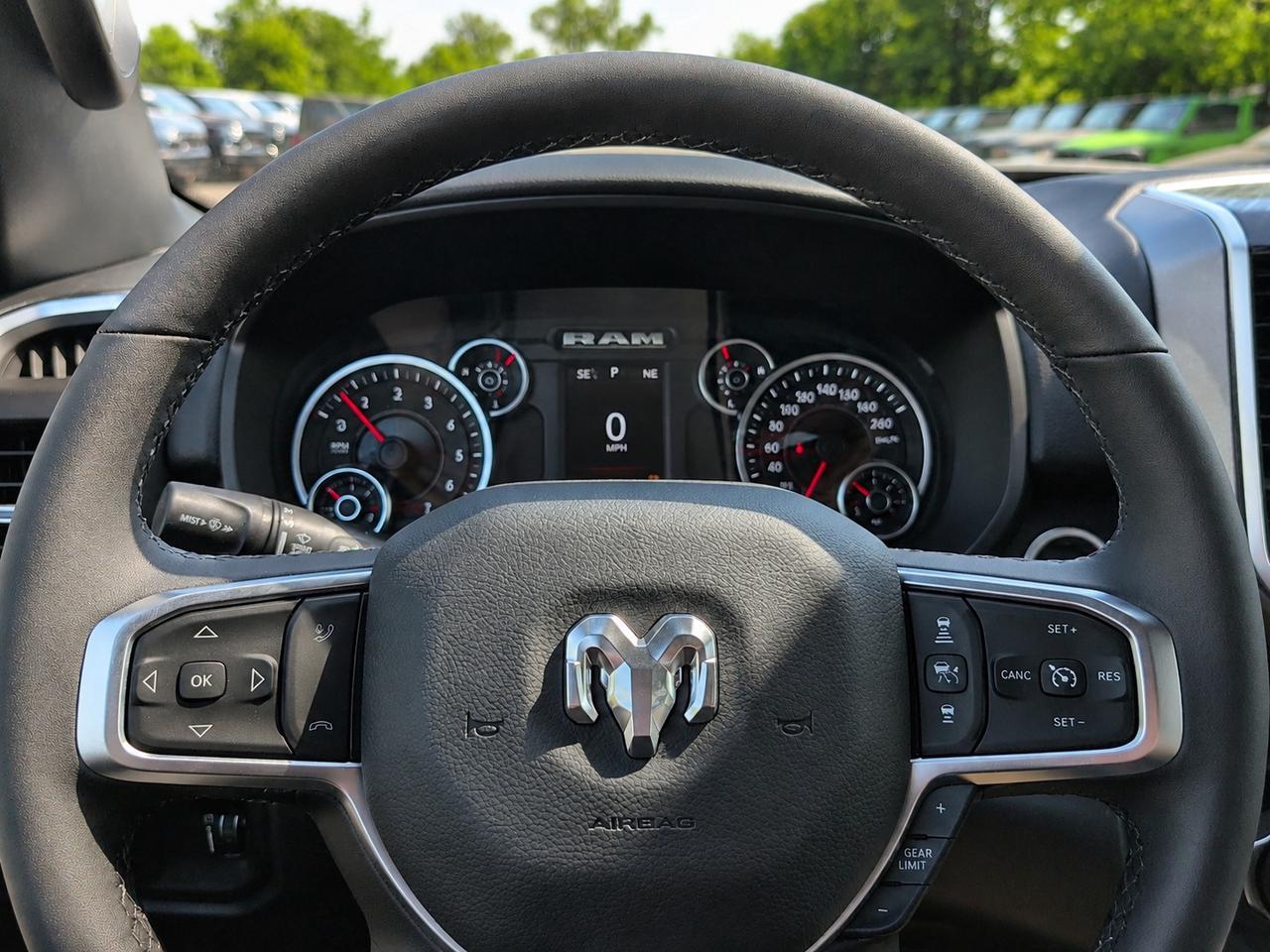 2026 RAM 1500 BIG HORN | Level 1 | Night Edition | HEMI | 3.92 Photo