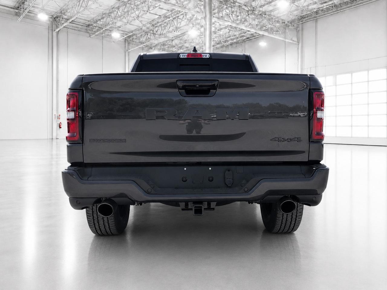 2026 RAM 1500 BIG HORN | Night Edition | HEMI | Level 1 | 3.92 Photo