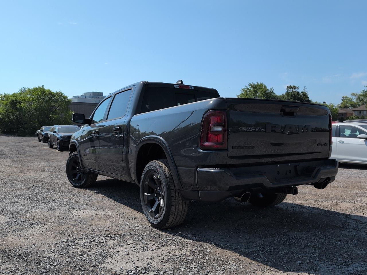 2026 RAM 1500 BIG HORN | Night Edition | HEMI | Level 1 | 3.92 Photo