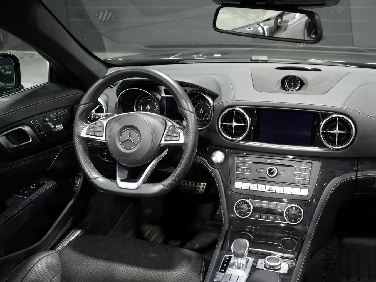 2018 Mercedes-Benz SL-Class SL 450| CAM|HARMAN KARDON|MASSAGE|NO ACCIDENT|ROOF Photo