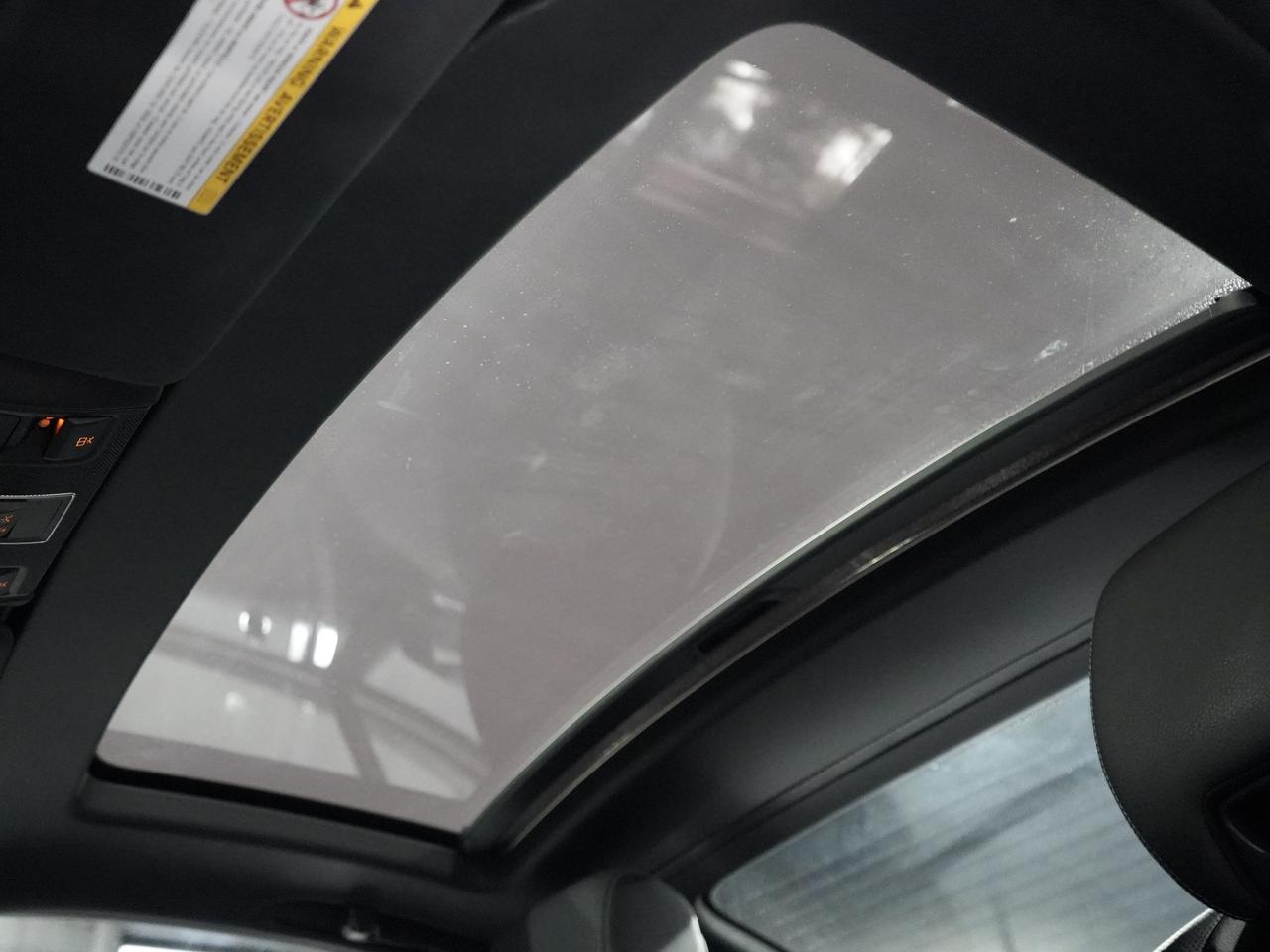 2018 Mercedes-Benz SL-Class SL 450| CAM|HARMAN KARDON|MASSAGE|NO ACCIDENT|ROOF Photo