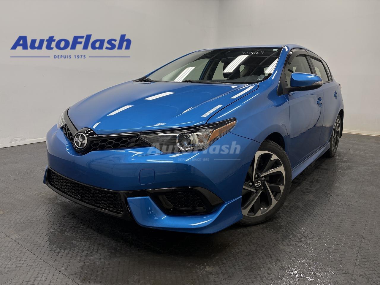 +Bluetooth 
+Cam&eacute;ra de recul / Backup camera 
+Commandes de radio au volant / Steering wheel audio controls 
+R&eacute;gulateur de vitesse  / Cruise control 
+Aucun Accident /  No accidents
+V&eacute;rifi&eacute; par Carfax / Carfax verified
+Kilom&eacute;trage certifi&eacute; / Certified kilometers
+Historique d&rsquo;entretien / Maintenance history
+Protection m&eacute;canique disponible / Mechanical protection available

Visitez notre page Google pour voir tous les commentaires positifs que nos clients nous laissent.
 
Financement rapide et facile, 1ere, 2e et 3e chances au cr&eacute;dit, approbation en 30 minutes, taux dacceptation tr&egrave;s &eacute;lev&eacute;. 

Essayez notre demande de cr&eacute;dit s&eacute;curis&eacute; en ligne, sans obligation! 

Nous sommes les sp&eacute;cialistes des autos, fourgonnettes, VUS, 4x4, et les camions l&eacute;gers jusqu&agrave; une tonne. 

*Seulement le nettoyage de base du v&eacute;hicule, fait par un sous-traitant, est inclus. Pour un perfectionnement de lesth&eacute;tique int&eacute;rieur/ext&eacute;rieur, dont une d&eacute;contamination de la peinture, des retouches de peinture, faites par nos experts en esth&eacute;tique, une somme de 249$ sera ajout&eacute;e &agrave; votre facture. Aussi disponible, loption dimmatriculer la voiture sur place, qui vous permet d&eacute;pargner du temps et le co&ucirc;t de 25$ du transit temporaire.

*AutoFlash se r&eacute;serve le droit de refuser un paiement en comptant. 

*************

Since 1975 AutoFlash has offered the best price-quality and excellent service. 

Visit our Google page to read all the nice things our clients have to say about us.

We have financing for all credit situations. 1st 2nd 3rd chance credit with an excellent approval rate!

Try our secured online credit application any time, with no obligation! 

We specialize in all brands, makes and models. Whether you need a car, truck, SUV or minivan, we can help you.

And if we dont have it, well find it for you!

*Only the basic cleaning of the vehicle, done by a subcontractor, is included in the advertised price. For a complete interior/exterior detailing, done by our esthetic specialists, which includes a complete paint decontamination and paint touch-ups if needed, an amount of 249$ will be added to your invoice. Also available, in-house licensing, which allows you to save the $25 for a temporary Transit.

*AutoFlash reserves the right to refuse a cash payment.