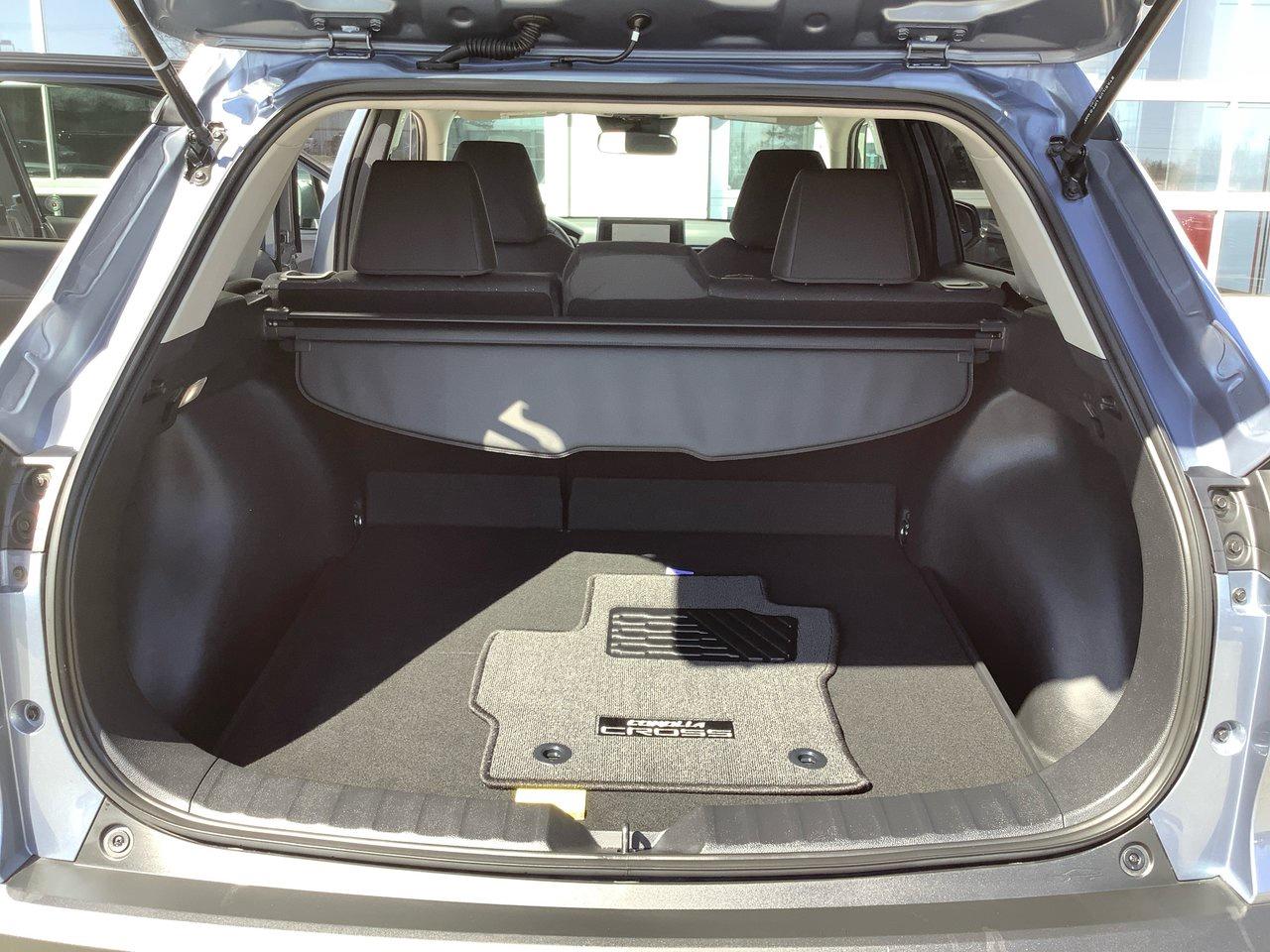 2026 Toyota Corolla Cross LE Photo