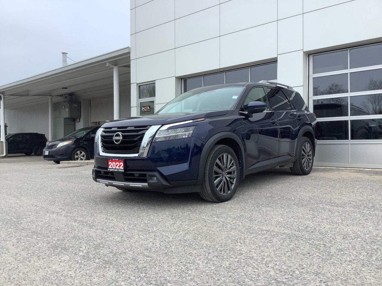 2022 Nissan Pathfinder SL Photo0