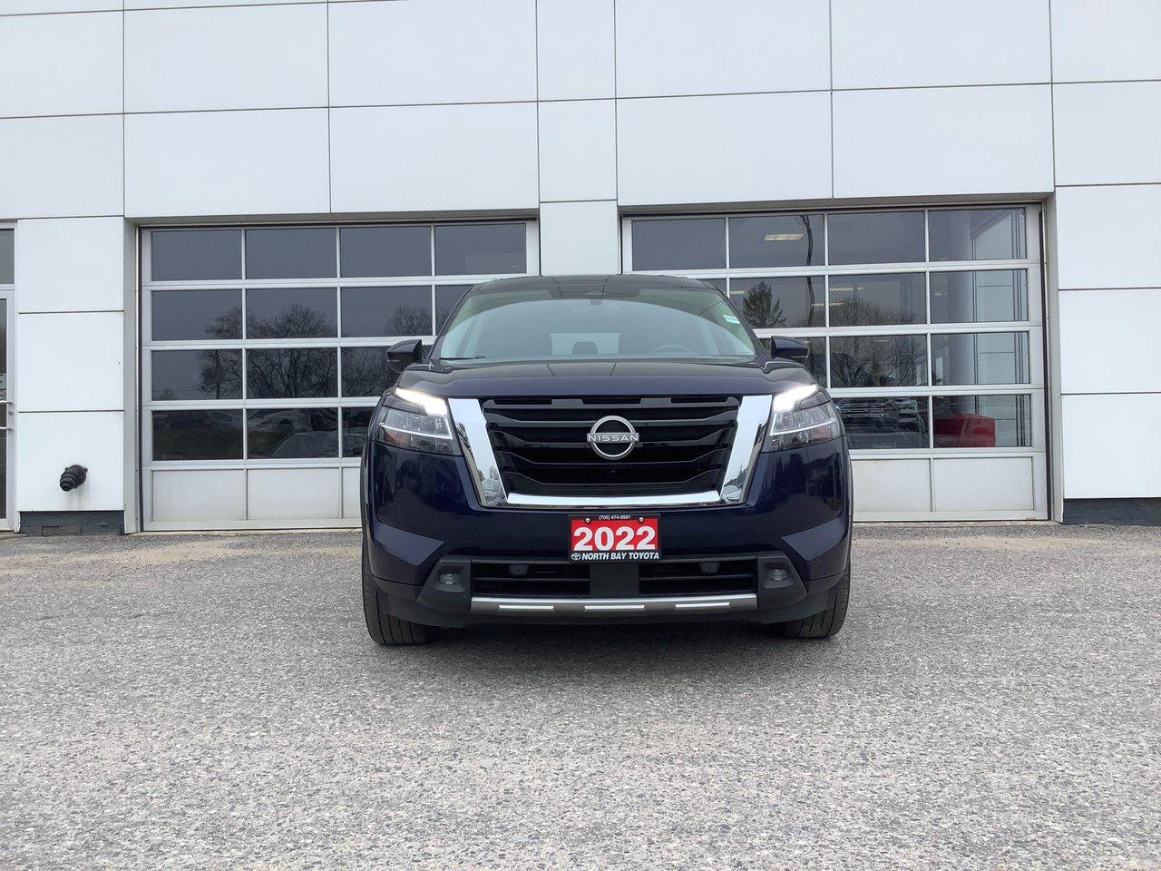 2022 Nissan Pathfinder SL Photo