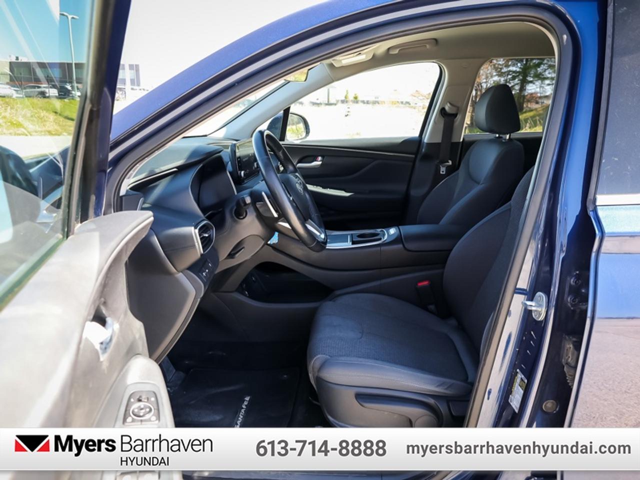 2021 Hyundai Santa Fe Essential AWD Photo
