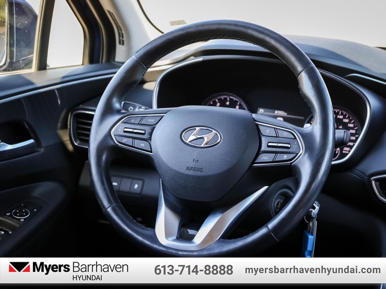 2021 Hyundai Santa Fe Essential AWD Photo