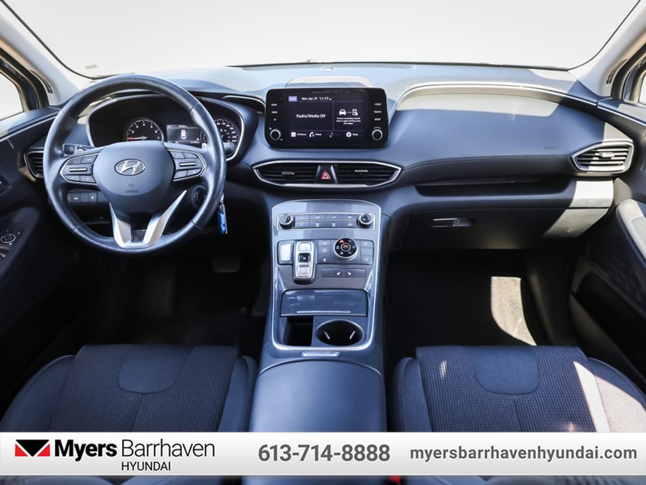 2021 Hyundai Santa Fe Essential AWD Photo