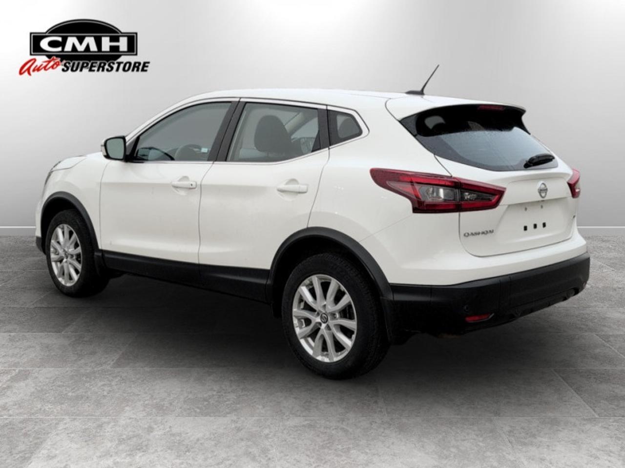 2023 Nissan Qashqai S  **CLEAN CARFAX** Photo